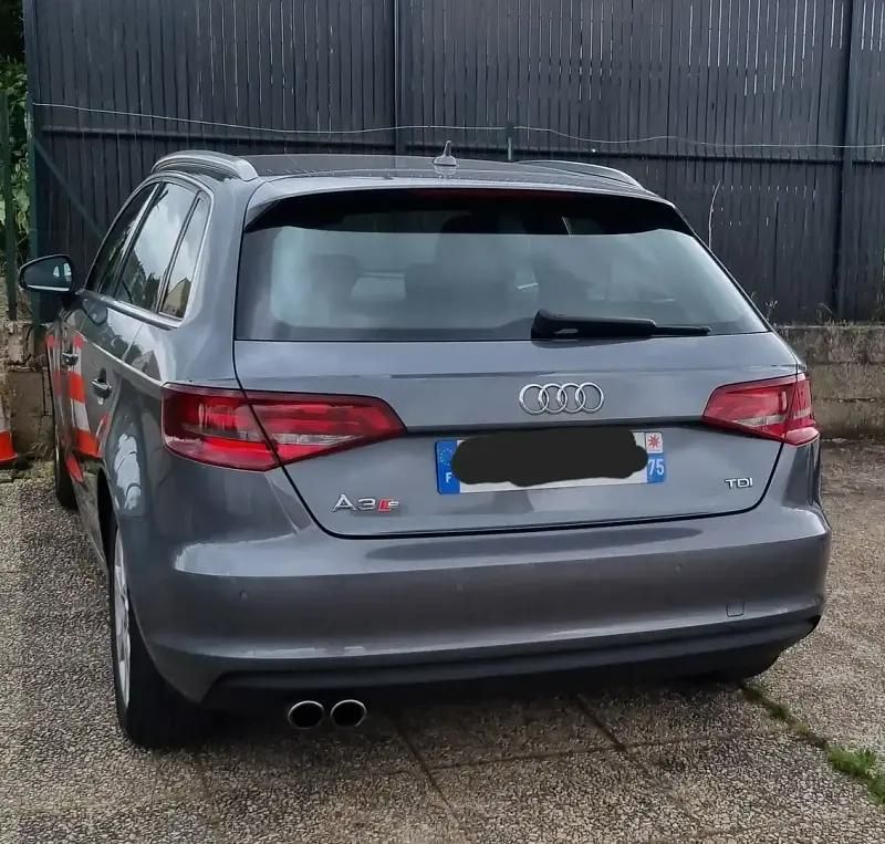 Utilisé 2014 Audi A3 Ambition Berline | 9 900 € (Prix juste) - Image 1/4
