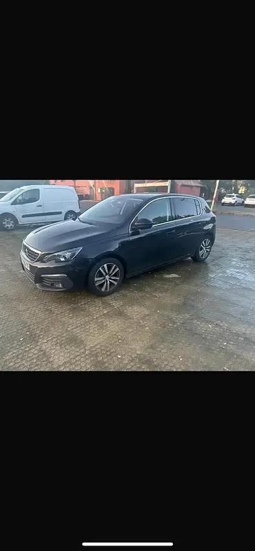 Occasion Peugeot 308 Allure 131 ch (96 kW) 2019 Berline