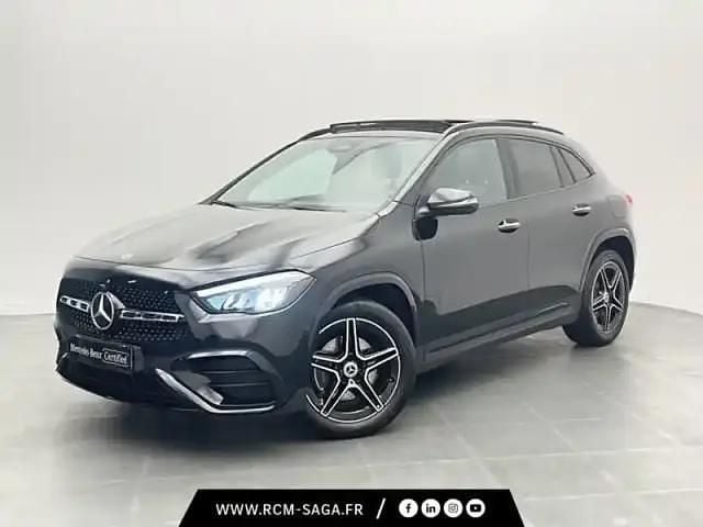 Noir Occasion 2025 Mercedes GLA250 AMG line SUV | 44 900 € (Prix juste) - Image 1/4