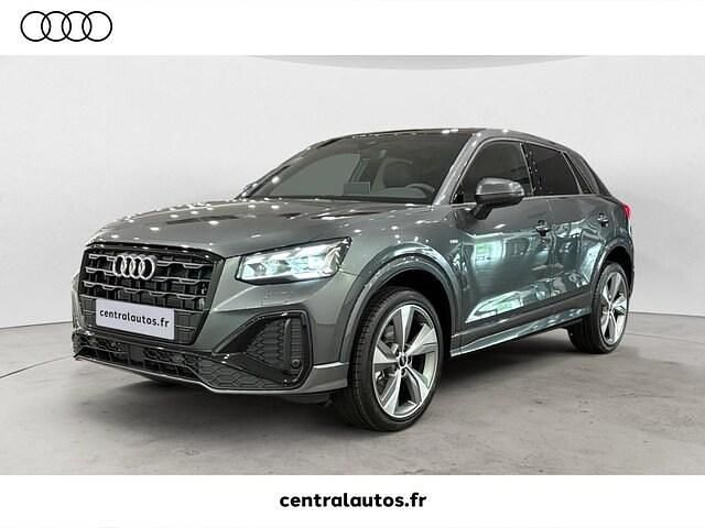 Gris daytona nacré Utilisé 2025 Audi Q2 S-line plus SUV | 44 590 € - Image 1/4