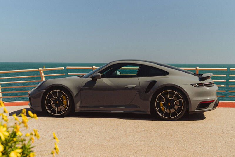 Gris Utilisé 2024 Porsche 911 Turbo S Coupé | 260 000 € - Image 1/4