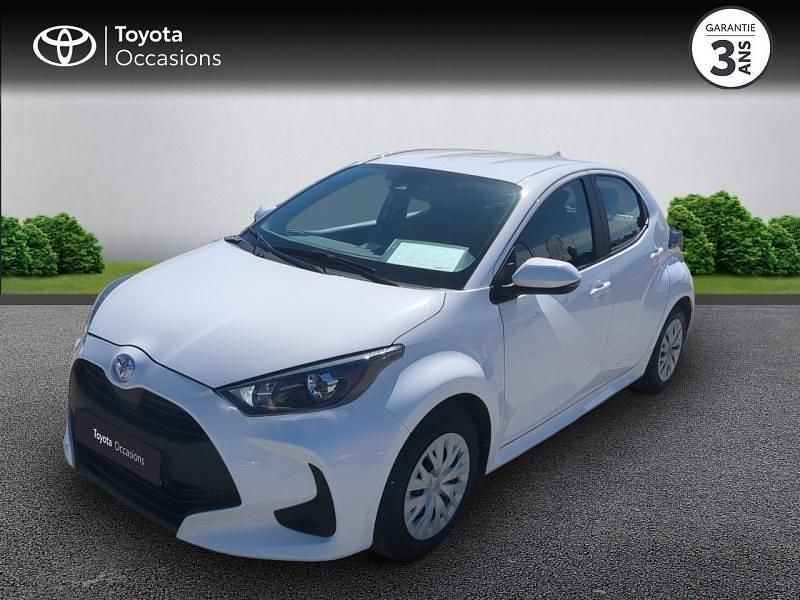 Utilisé 2022 Toyota Yaris | 13 990 € - Image 1/4