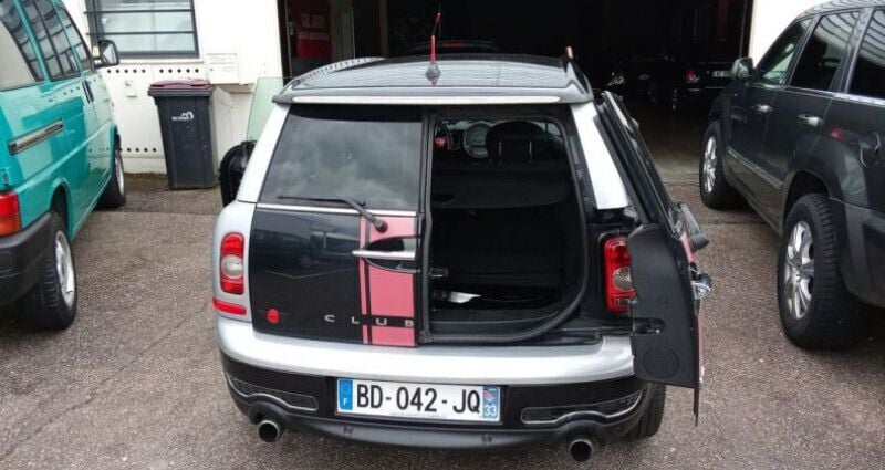 Image 3/4