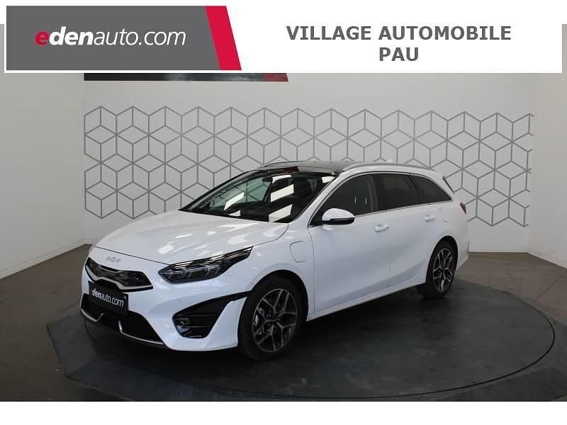 Utilisé 2023 Kia Ceed Sportswagon Premium Break | 28 990 € (Prix juste) - Image 1/4