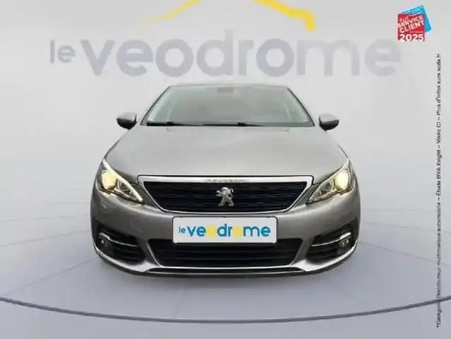 Occasion Peugeot 308 Premium 133 ch (97 kW) 2021 Gris Berline