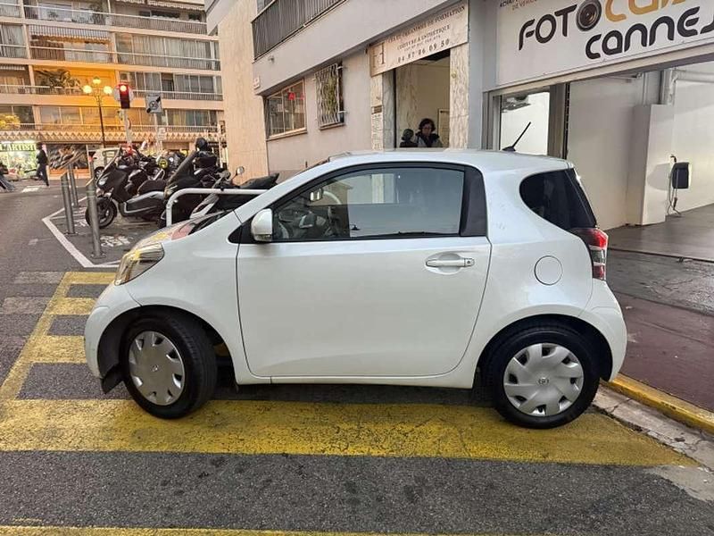 Occasion Toyota iQ 69 ch (50 kW) 2010 Blanc Citadine