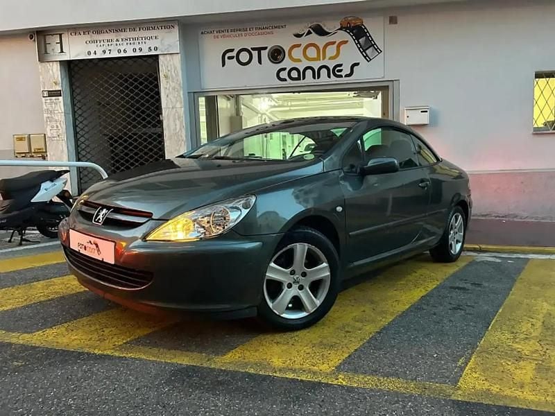 Gris Occasion 2005 Peugeot 307 CC Premium Cabriolet | 6 700 € - Image 1/4