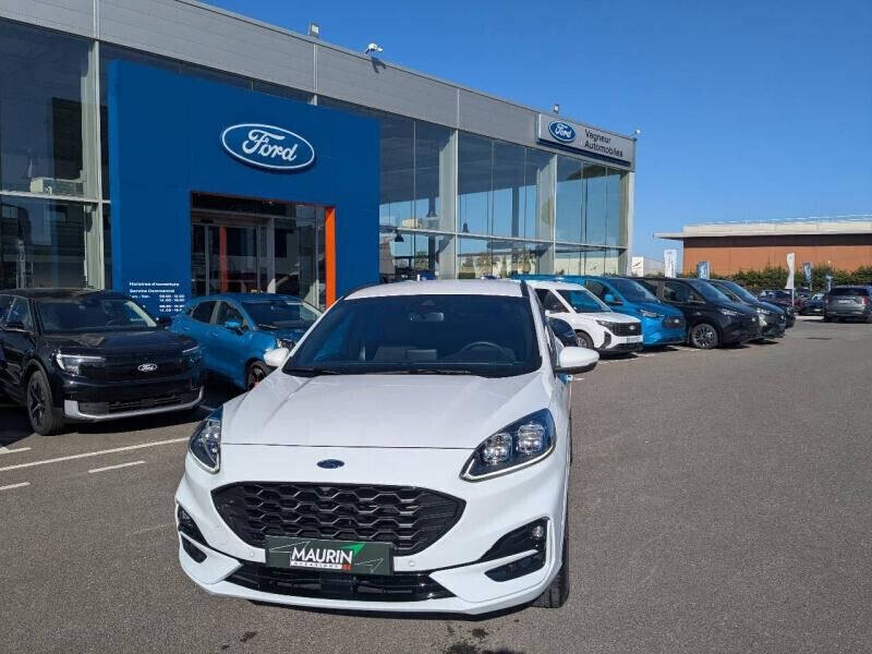 Blanc Utilisé 2023 Ford Kuga ST-Line X SUV | 36 580 € (Prix cher) - Image 1/4