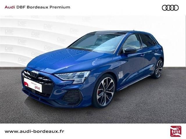 Bleu ascari métallisé Utilisé 2025 Audi A3 S-Line | 37 490 € (Prix assez cher) - Image 1/4