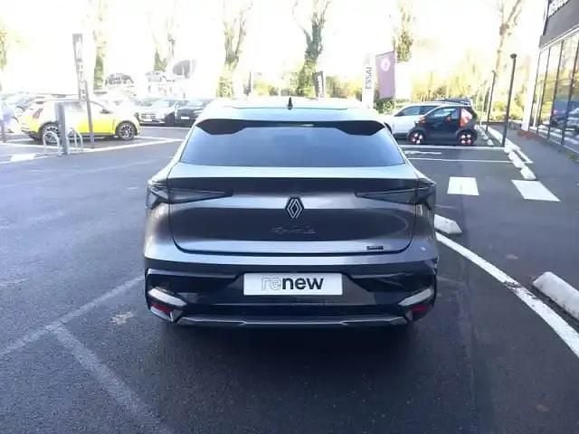 Nouvelle Renault Rafale 2025 Kqg SUV