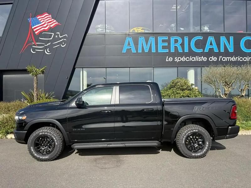 Nouvelle Dodge Ram 420 ch (308 kW) 2025 Noir Pick-up