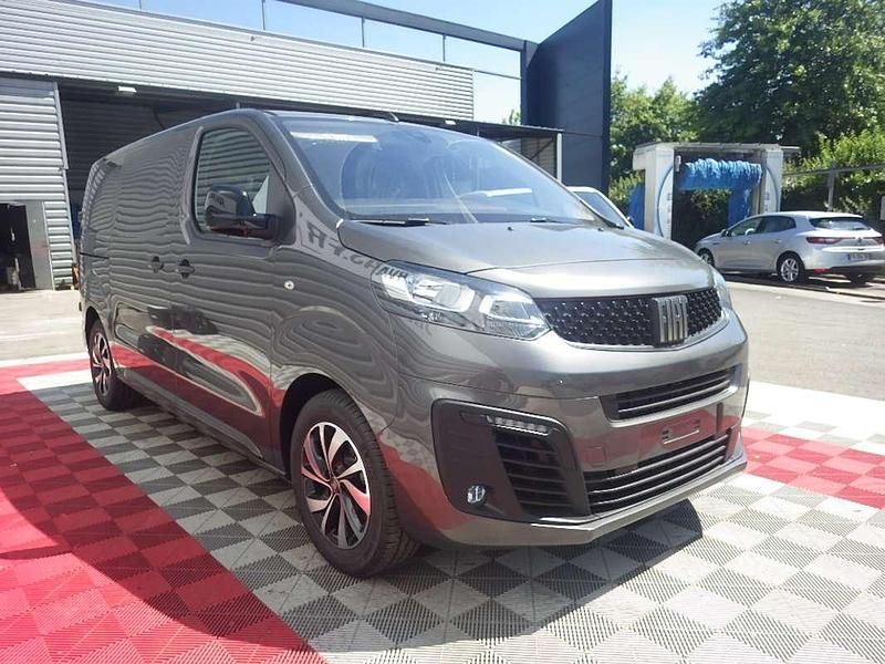 Occasion Fiat Scudo Lounge 180 ch (132 kW) 2022 Van