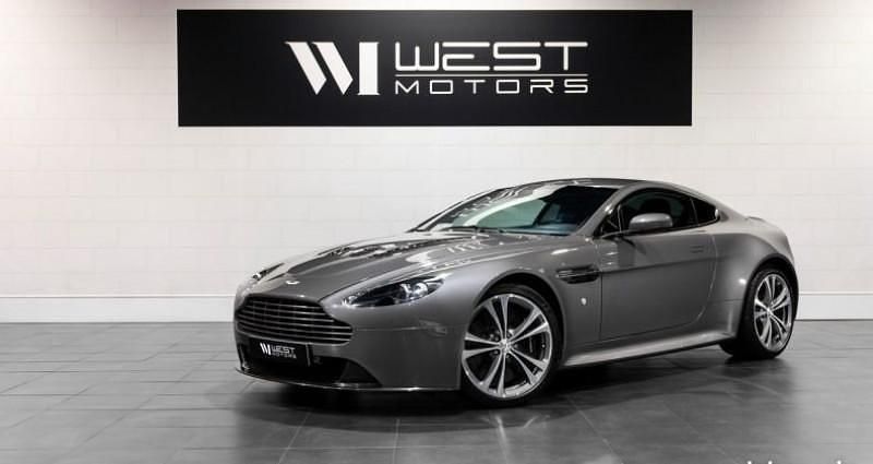 Utilisé 2010 Aston Martin V12 Vantage Coupé | 119 900 € - Image 1/4