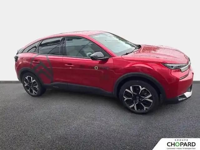 Occasion Citroën e-C4 114 kW (156 ch) 2025 Rouge elixir Berline