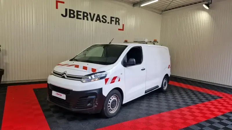 Blanc Utilisé 2018 Citroën Jumpy Monospace | 15 590 € (Prix juste) - Image 1/4