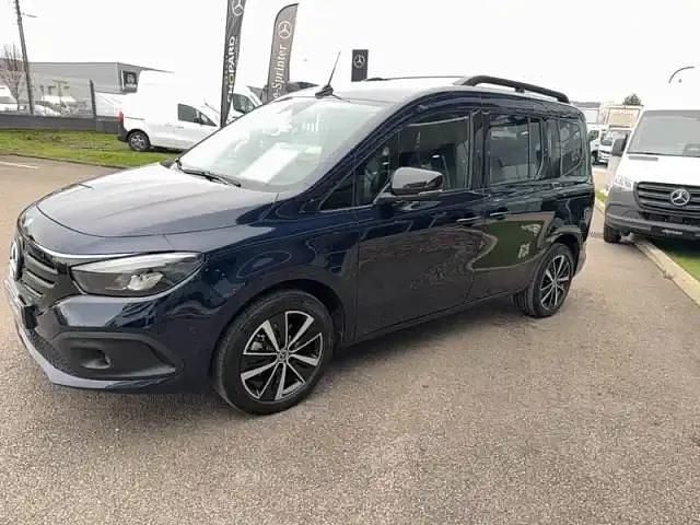 Bleu cavansite metallise Occasion 2023 Mercedes EQT200 Monospace | 32 900 € (Prix juste) - Image 1/4