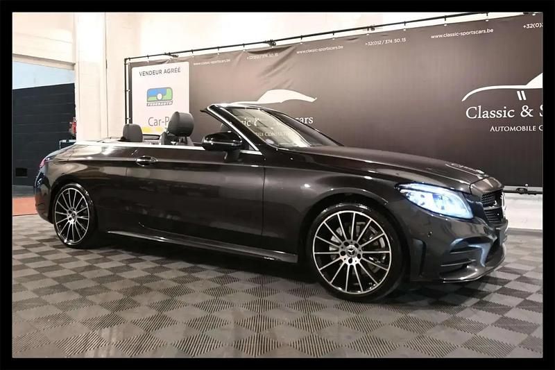 Noir Occasion 2019 Mercedes C200 AMG line Cabriolet | 29 950 € (Prix juste) - Image 1/4