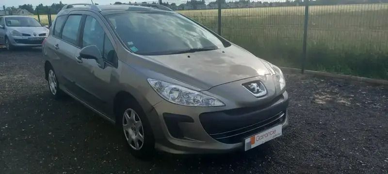 Beige Utilisé 2010 Peugeot 308 Break | 6 500 € (Prix cher) - Image 1/4