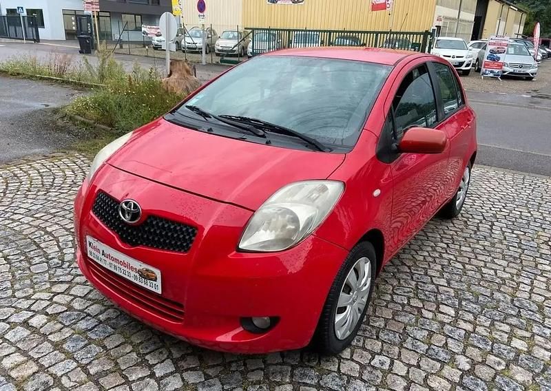 Rouge Occasion 2008 Toyota Yaris Citadine | 2 999 € (Prix juste) - Image 1/4