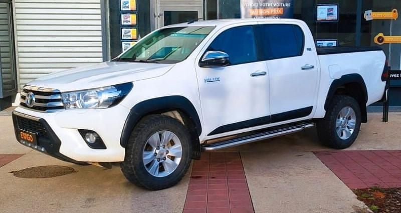 Blanc Occasion 2019 Toyota HiLux Sport Pick-up | 45 990 € (Prix assez cher) - Image 1/4