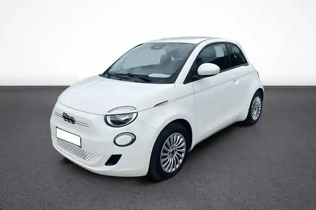Blanc Utilisé 2022 Fiat 500e Action Citadine | 11 489 € (Prix juste) - Image 1/4