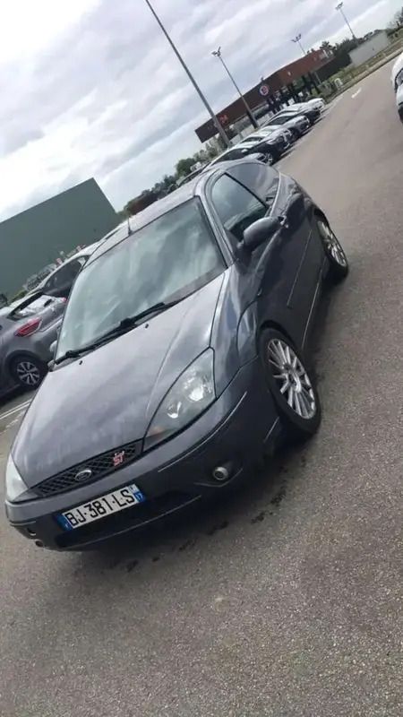 Utilisé 2003 Ford Focus ST Coupé | 3 300 € - Image 1/4
