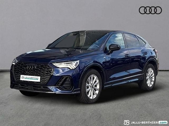Bleu navarre métallisé Utilisé 2025 Audi Q3 S-Line SUV | 44 990 € (Prix juste) - Image 1/4