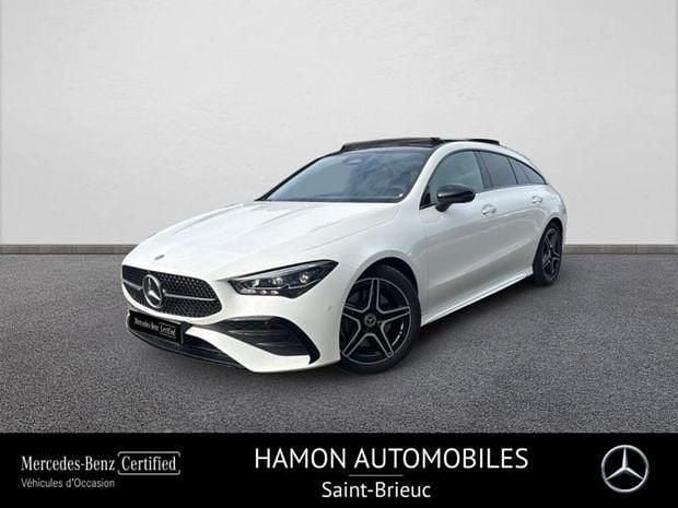 Blanc Utilisé 2025 Mercedes CLA200 AMG line | 46 890 € - Image 1/4