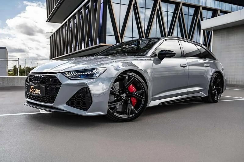 Gris Utilisé 2021 Audi RS6 Sport Break | 99 950 € (Prix assez cher) - Image 1/4