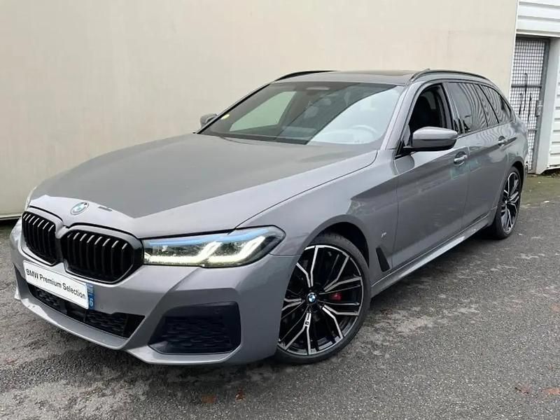 Gris Occasion 2022 BMW 520 M Sport Break | 38 600 € (Prix juste) - Image 1/4