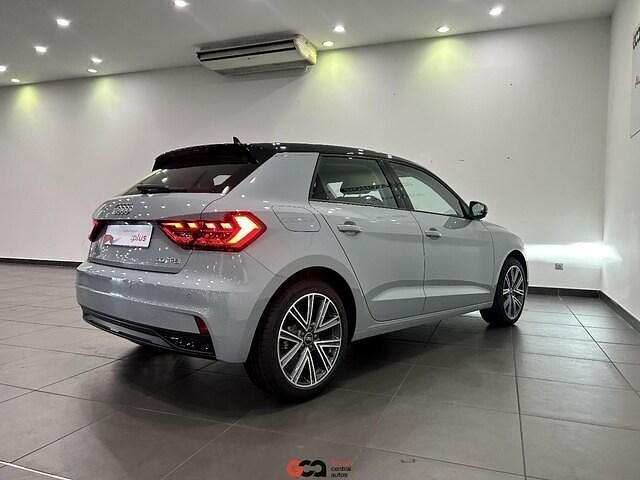 Occasion Audi A1 Sportback Design 116 ch (85 kW) 2026 Gris flèche nacré noir mythe métallisé Citadine