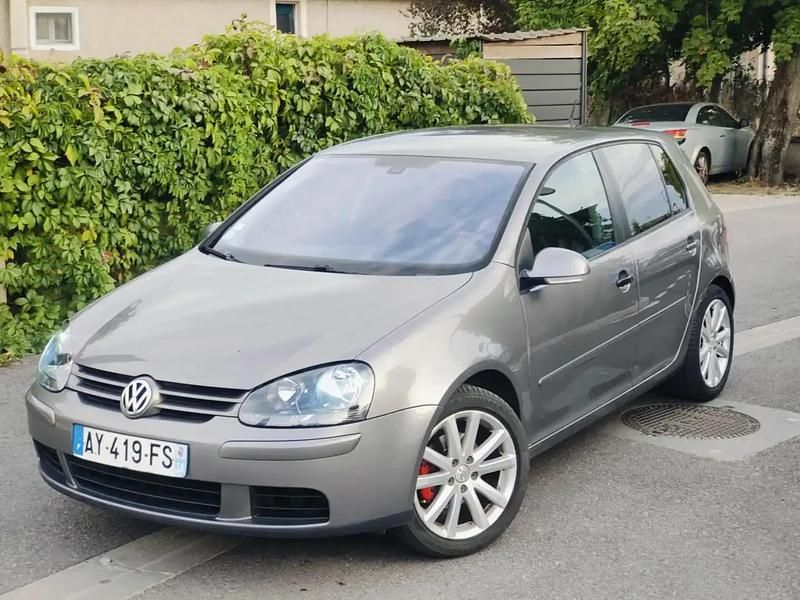 Utilisé 2007 VW Golf V Berline | 3 200 € - Image 1/4