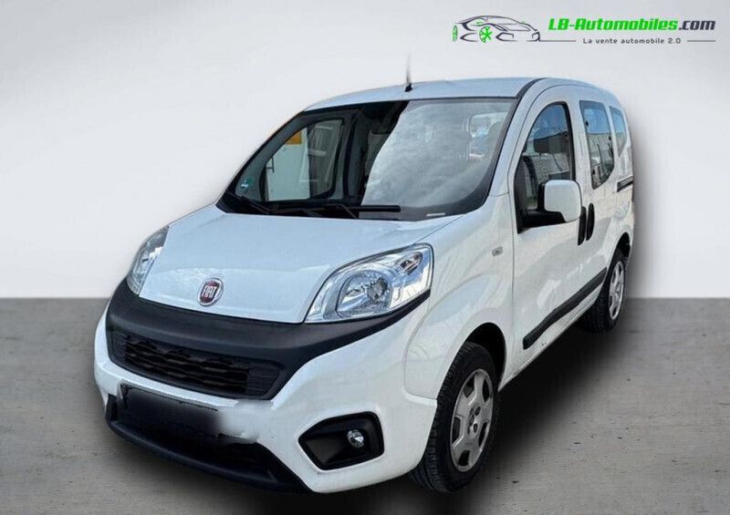 Utilisé 2019 Fiat Qubo Trekking Monospace | 11 100 € - Image 1/4