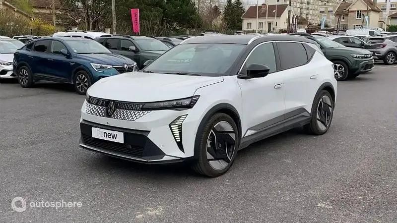 Blanc nacré/toit noir etoilé Utilisé 2024 Renault Scénic Iconic Monospace | 49 490 € (Prix assez cher) - Image 1/4