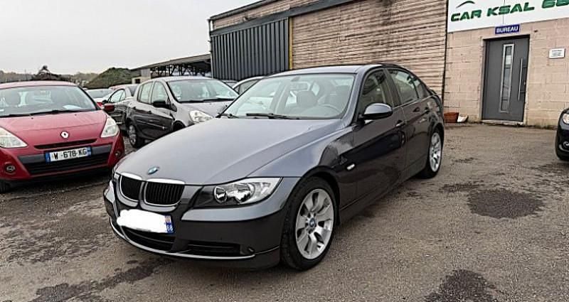 Gris Occasion 2005 BMW 320 Comfort Edition Berline | 6 999 € - Image 1/4