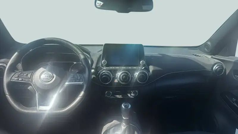 Image 3/4