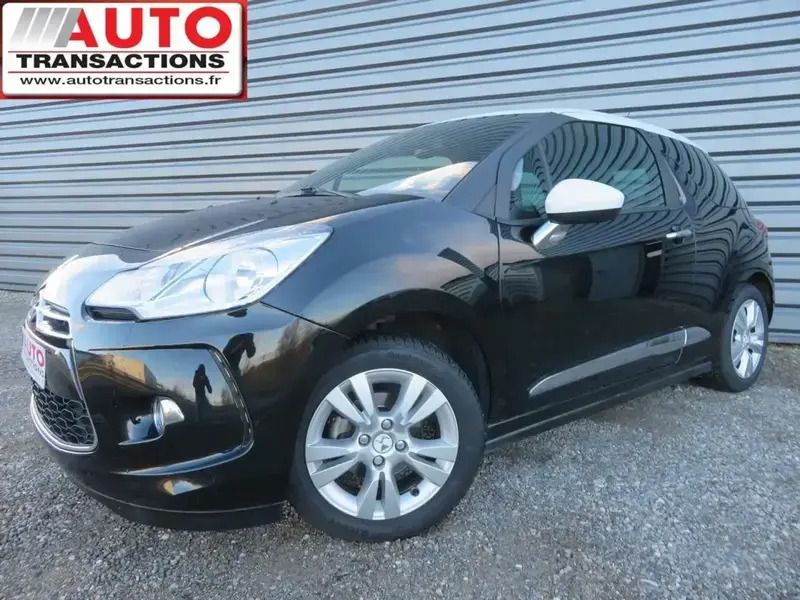 Noir Utilisé 2015 DS Automobiles DS3 So Chic Berline | 10 800 € (Prix cher) - Image 1/4