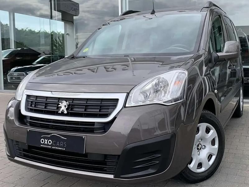 Gris Utilisé 2015 Peugeot Partner Monospace | 12 490 € (Prix juste) - Image 1/4