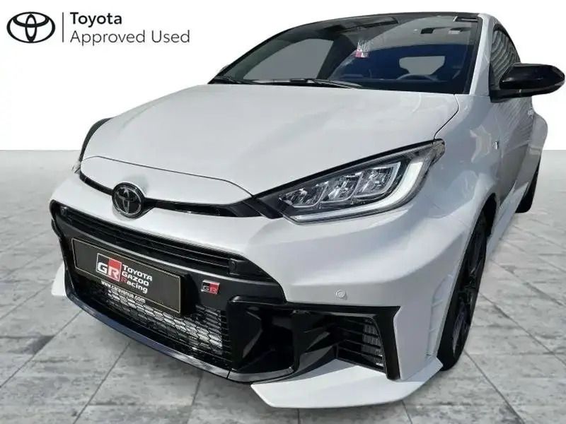 Blanc Nouvelle 2024 Toyota Yaris Citadine | 54 348 € - Image 1/4