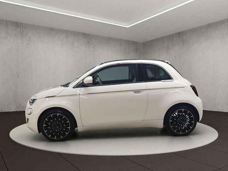 Occasion Fiat 500e 86 kW (118 ch) 2023 Blanc Cabriolet