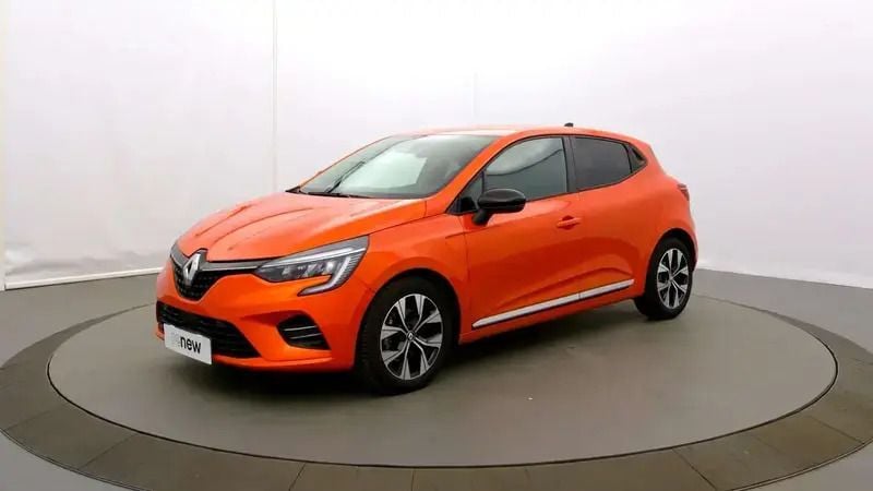 Orange Utilisé 2023 Renault Clio V Evolution Citadine | 13 990 € (Bon prix) - Image 1/4