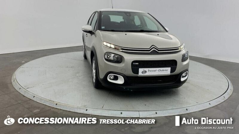 Beige Utilisé 2017 Citroën C3 PureTech Citadine | 9 229 € (Prix juste) - Image 1/4