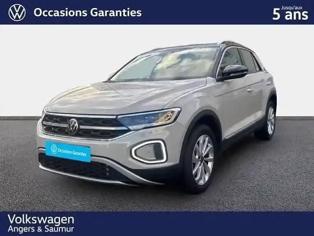 Gris ascot/toit noir Occasion 2025 VW T-Roc SUV | 31 490 € (Prix juste) - Image 1/4