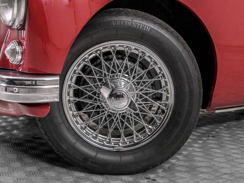 Occasion MG MGA 72 ch (52 kW) 1957 Rouge Cabriolet