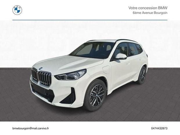 Blanc Nouvelle 2025 BMW X1 M Sport SUV | 58 400 € (Prix juste) - Image 1/4