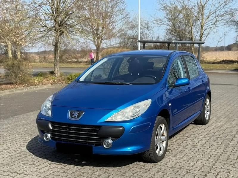 Bleu Utilisé 2008 Peugeot 307 Berline | 1 800 € - Image 1/4