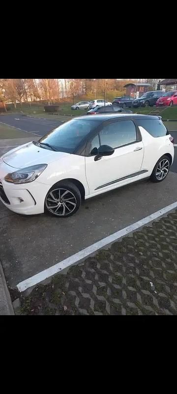 Utilisé 2015 Citroën DS3 Berline | 8 000 € (Prix assez cher) - Image 1/4