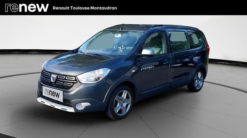 Gris Utilisé 2022 Dacia Lodgy Stepway Monospace | 17 900 € (Prix juste) - Image 1/4