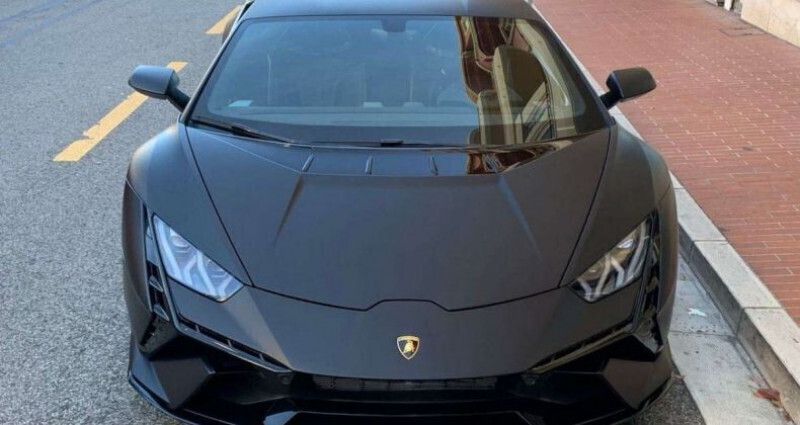 Noir Nouvelle 2024 Lamborghini Huracán Coupé | 359 000 € - Image 1/4