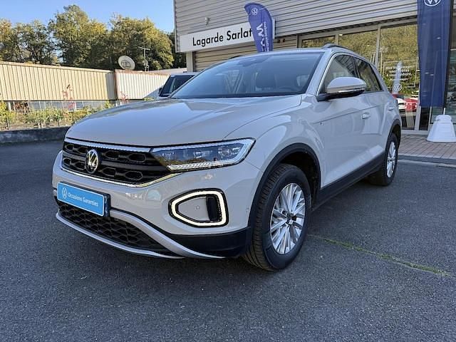 Utilisé 2023 VW T-Roc SUV | 24 590 € (Bon prix) - Image 1/4